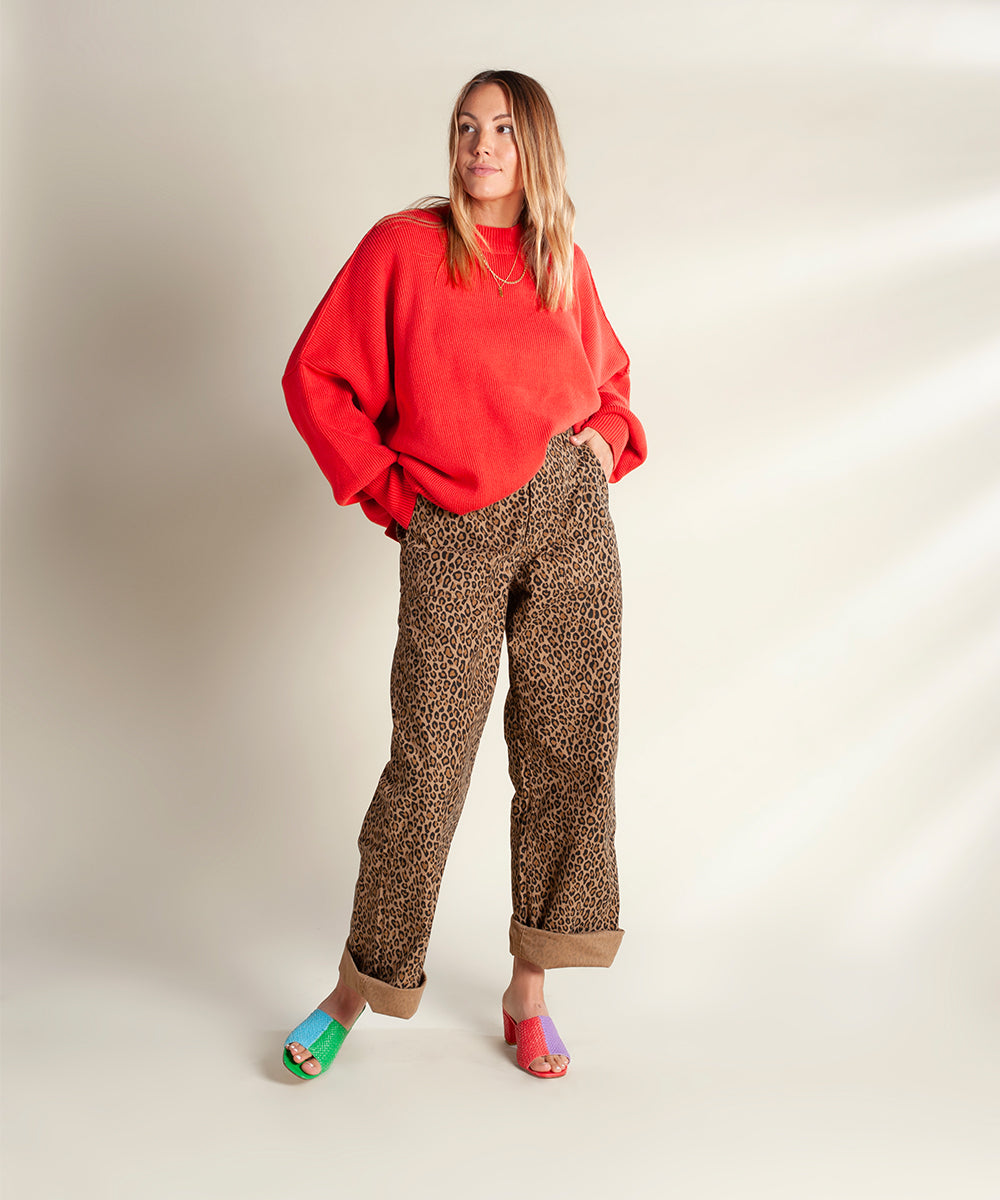 Charlotte Stone - Lenu - Feature