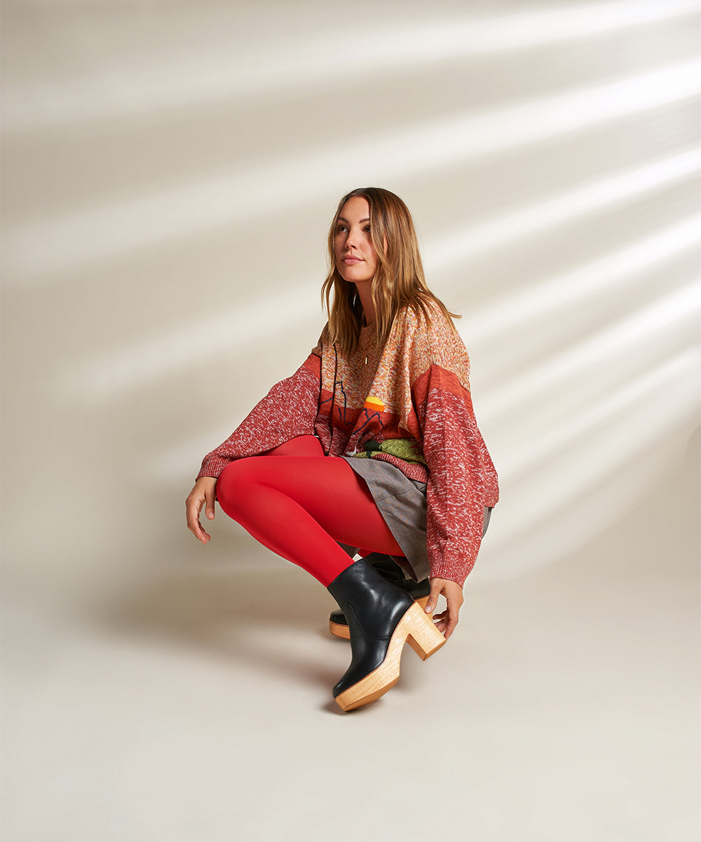 Paz - Charlotte Stone - Feature