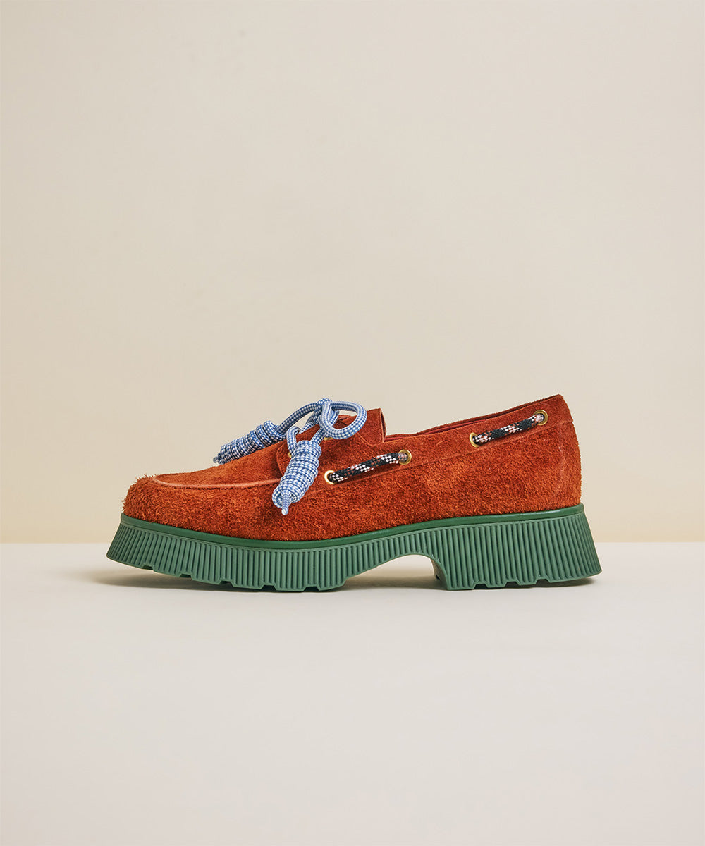 Cybil Boat Loafer, Sienna – Charlotte Stone display picture 2